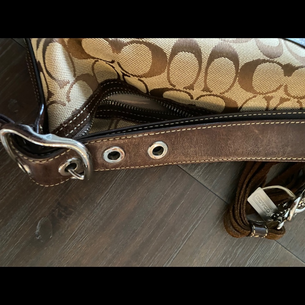 Coach Bag - Picture 7 of 11